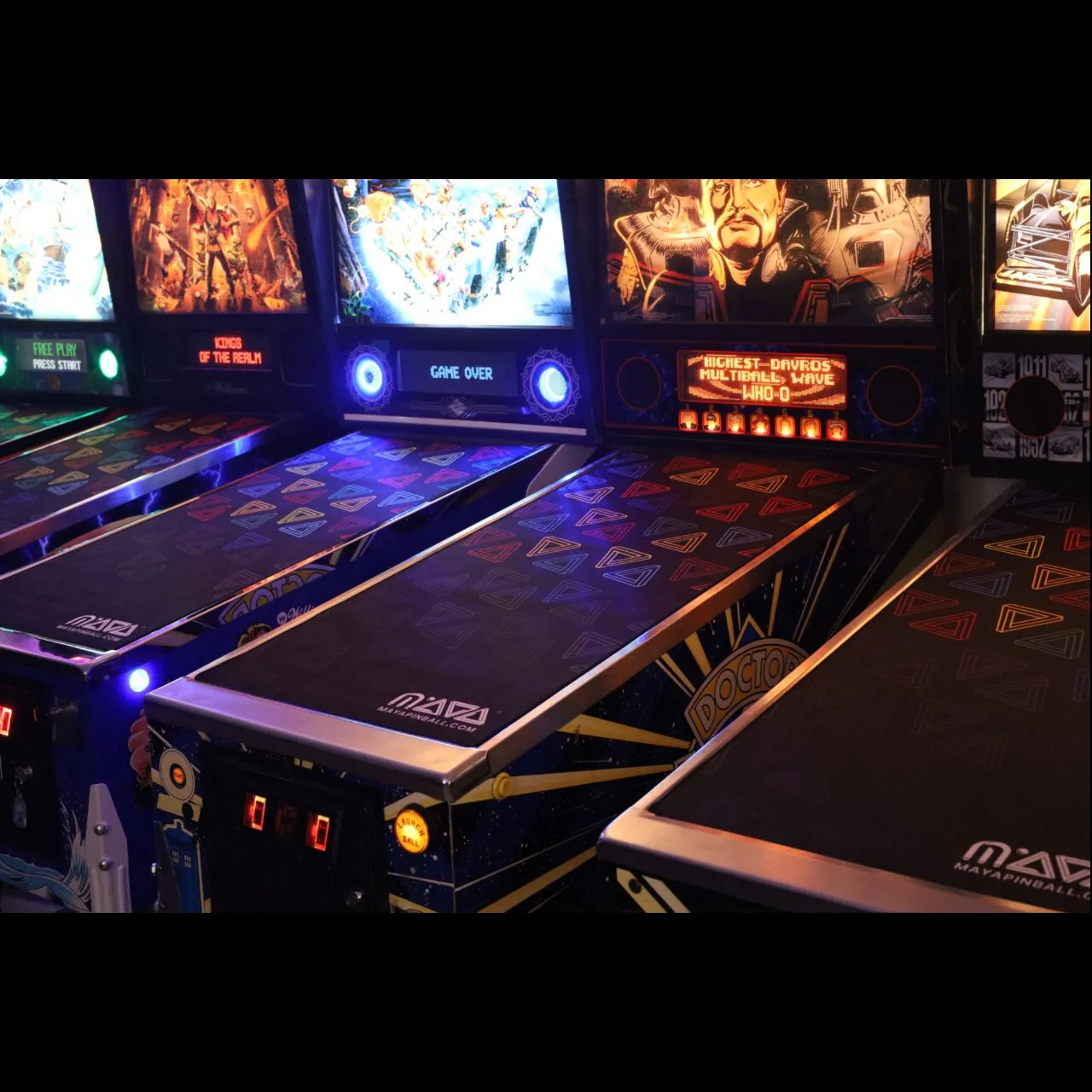 MAYA Pinball Glass Defender — view 5